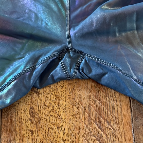 Zyia Active 12 Metallic Leggings - Picture 11 of 12